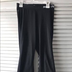 Nike Crop Leggings